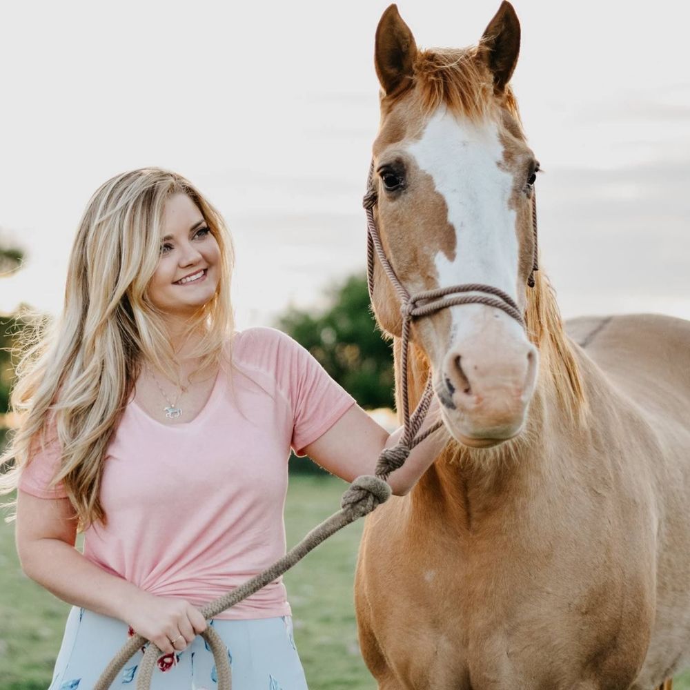 Meet your Posher, Tori
